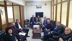 CHP Dinar'dan Ünal Emer, Afyonkarahisar toplantıya katıldı
