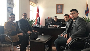 Dinar Yeniyol İlköğretim Okulundan Yüzbaşı Kacar'a Ziyaret