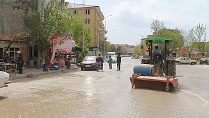 BAŞMAKÇI ' DA BÜTÜN YOLLAR DEZENFEKTE EDİLDİ
