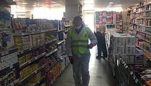 Tatarlı da koronavirüs tedbirleri kapsamında ilaçlama çalışmaları devam ediyor