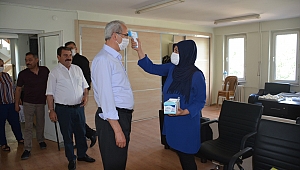 İlk sosyal mesafeli meclis toplantısı yapıldı
