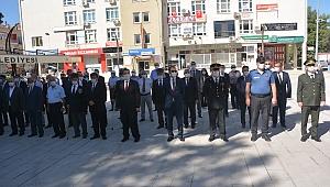 İlçemizde 30 Ağustos Zafer Bayramı törenle kutlandı
