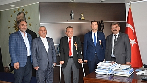 Türkiye Harp Malulü Gaziler Şehit, Dul ve Yetimleri Derneği Afyon Şube Başkanı'ndan Başkan Sarı'ya Ziyaret