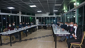 Başkan Sarı birim amirleri ile değerlendirme toplantısı yaptı