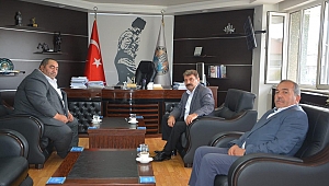 Başkanlardan Belediye Başkanımız Nihat Sarı’ya Ziyaret