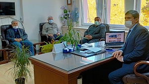 Mustafa Karahan Öğretmenler Gününde Müdürü Ziyaret Etti