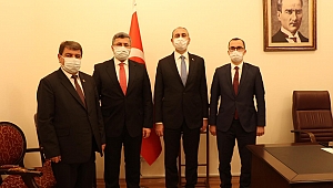 Başkan Sarı Adalet Bakanı Abdülhamit Gül ile görüştü