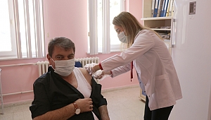Başkan Sarı, Covid-19 aşısı oldu