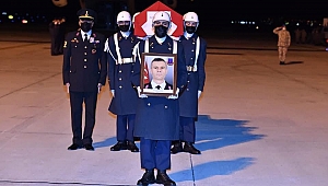 Şehit Süleyman Demirel’in Naaşı Çardak’da Karşılandı