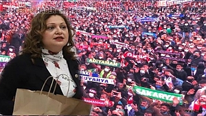 Burcu Köksal'dan AK Parti kongresi tepkisi: Virüsle anlaşma mı yaptınız?