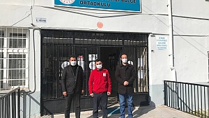 Dinar'da Öğrencilere 150 Adet'in üzerinde Çanta ve Kırtasiye Yardımı Yapıldı