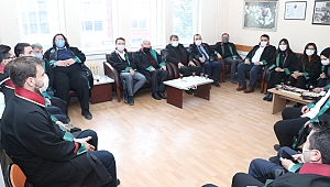 Başkan Sarı'dan Avukatlar Gününde Anlamlı Ziyaret