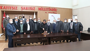 Başkan Sarı’nın göreve başlamasının üçüncü yıl dönümünde MHP’den özel kutlama