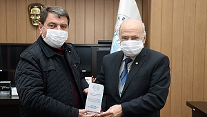 BAŞKANIMIZ NİHAT SARIDAN TARAFIMA HİZMET ÖDÜLÜ VERİLDİ