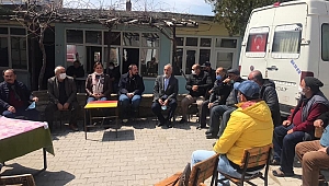 Dinar’da Köylü Dertlerini Burcu Köksal ve Ali Arıkan’a anlattı