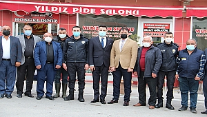 Dinar'da Muhtarlar Polislere Sofra Kurdu