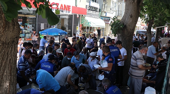 Belediyemiz etli pilav ikramı gerçekleştirdi