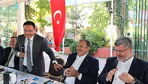 Dinar'da Resmi bayramlaşma programı gerçekleşti