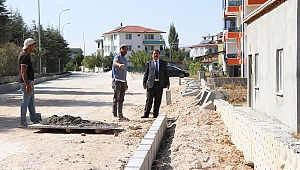 Korubaşı mahallesinde kaldırım seferberliği