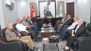Milletvekili İbrahim Yurdunuseven’den Başkan Sarı’ya ziyaret