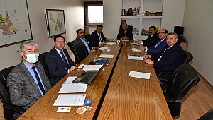 Başkan Sarı, Çevre Hizmetleri Birliği encümen toplantısına katıldı