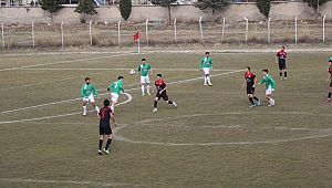 Dinar Belediye Sporumuz 3 puanı 2 golle aldı