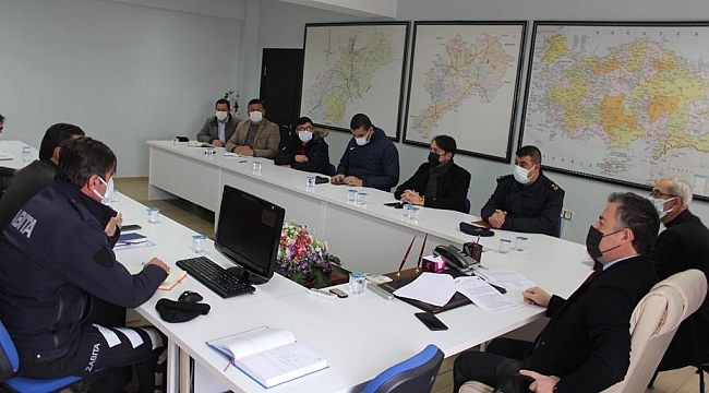 İLÇEMİZDE KIŞ TEDBİRLERİ TOPLANTISI YAPILDI