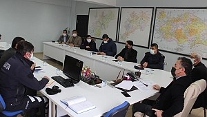 İLÇEMİZDE KIŞ TEDBİRLERİ TOPLANTISI YAPILDI