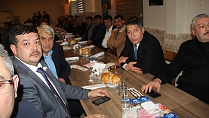 Dinar'da Çiftçi Toplantısı Yapıldı