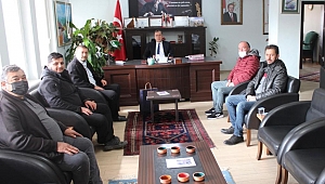 DİNAR‘DA YENİ KURULAN ARICILAR DERNEĞİNDEN KAYMAKAMLIK ZİYARETİ