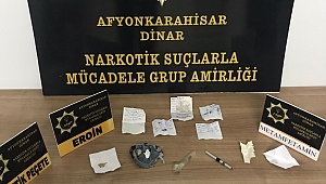 Dinar'da polis eroin yakaladı