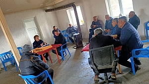 Dinar Jandarma Köy Halkını Dolandırıcılık ve Hayvan Hırsızlığı ile ilgili bilgi verdi