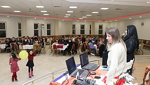 Dinarlı Kadınlarımızın günü coşkuyla kutlandı