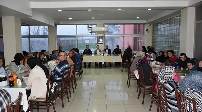 Başkanımız İftarda Öksüz, Yetim ve Engelli Hemşehrilerimizle Buluştu