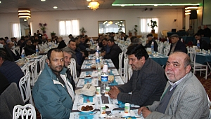 Dinar'da Herkes Siyaseti Bir Kenara Bıraktı Abdullah Bağırkan'ın Etrafında Toplandı