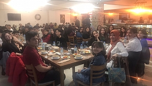 Dinar İlçe Emniyet Müdürü Nihat Pulat, öğrencilerle iftar yemeğinde buluştu