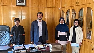 Müftü Ramazan Avcı’dan Başarılı Öğrencilere Hediye