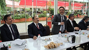 Dinar'da Resmi Bayramlaşma Töreni