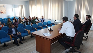 Dinar Kaymakamımız Kapankaya Rehber Öğretmenleri Toplantı Yaptı