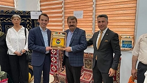 Belediye Başkanımız Nihat Sarı, Halk eğitim Yıl sonu Sergisi açılışına katıldı