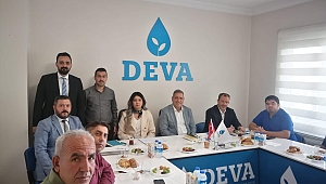 DEVA Partisi Dinar Başkanı Burhanettin Yüksel Afyon’daki toplantıya katıldı