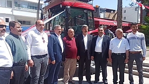 DİNAR’DA TÜMOSAN MARKA TRAKTÖRLER TANITILDI