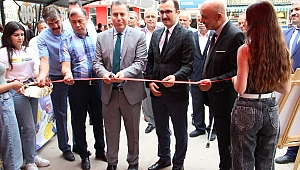 Dinar'da Yüksekokulun Resim ve El Sanatları Sergisi Büyük İlgi Gördü