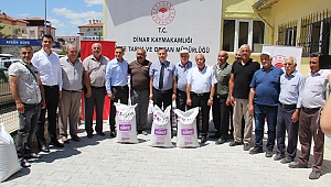 Dinar'da Çiftçilere %75 Hibeli Karabuğday Tohumu Dağıtıldı