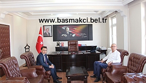 Başkan Gönüllü, Kaymakam Kıyak'ı Ziyaret Etti