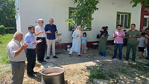 Başmakçı Merkez Kur'an Kursuna Aşure ikramı yapıldı