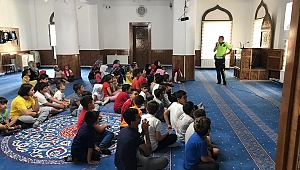 Dinar'da Trafik Ekipleri Öğrencilere Trafik Eğitimi Verdi