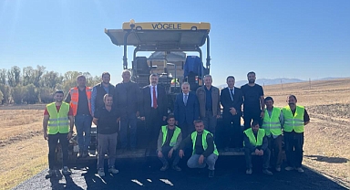 Dinar Kaymakamı Duru Milletvekili Özkaya İle Dombay Ovasında Yol Çalışmalarını İnceledi
