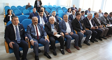 Dinar'da İlçe Ekonomisi Toplantısı Yapıldı