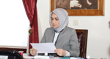 DİNAR GÜNDEM GAZETESİNDEN VALİMİZ KÜBRA YİĞİTBAŞI'NA GEÇMİŞ OLSUN MESAJI